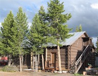 Yellowstone lodging
